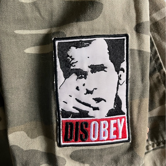 VTG🍷 OOAK - Forever 21 Camo Custom Patch Jacket - Size S - Picture 7 of 12